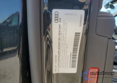 2018 Audi S4 Prestige z USA, uszkodzony, nr VIN WAUC4AF44JA058817